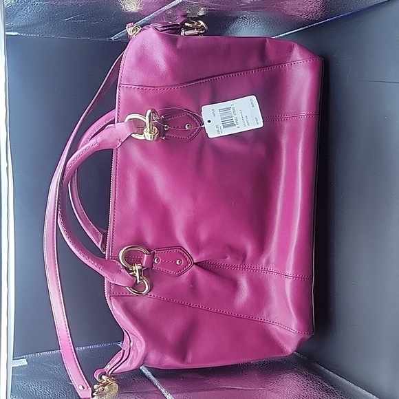 Coach Colette Leather Shoulder/Handbag, Fuchsia color, Soft Smooth Leather, NWT - Picture 2 of 10